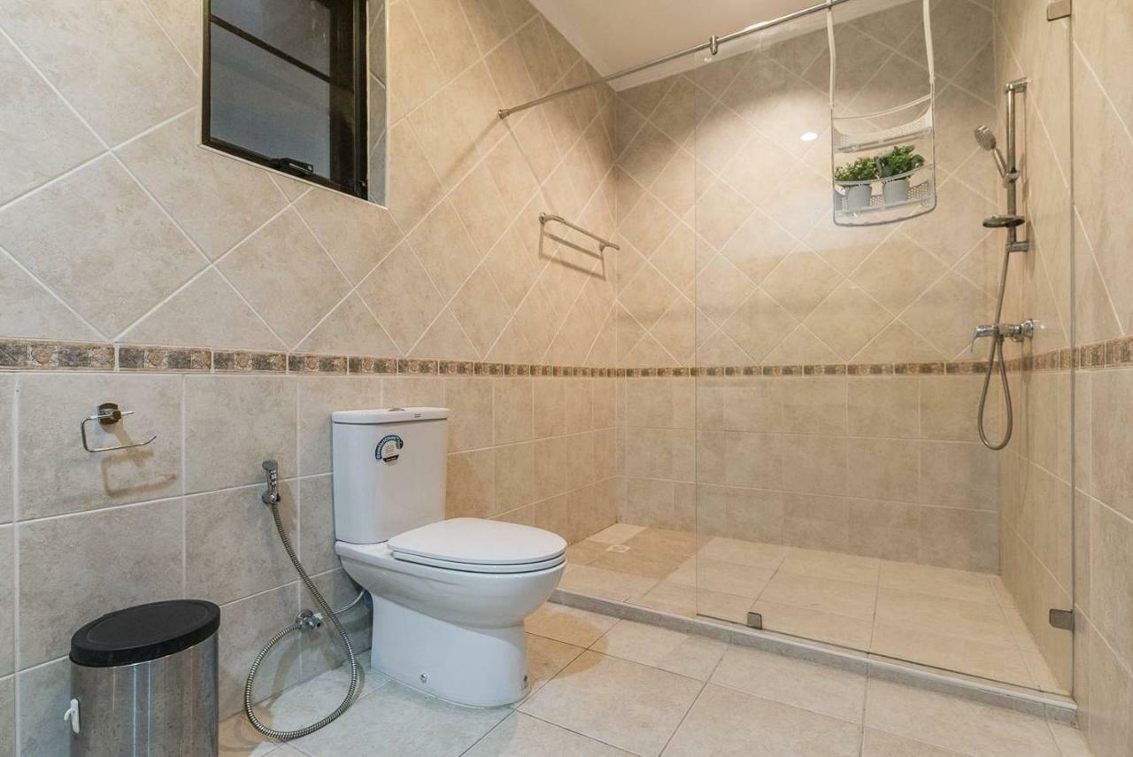 Anb Poolvilla 2br With Private In Pratamnak Villa